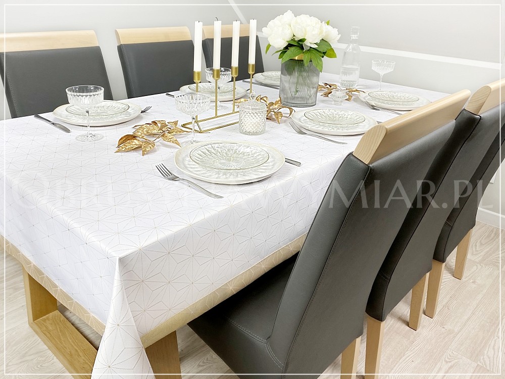 Obrus plamoodporny DE LUX DIAMENTY ZŁOTE Z MANKIETEM