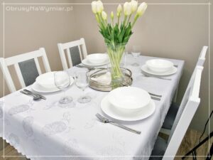 Obrusy plamoodporne JAJKA WIELKANOCNE srebrne