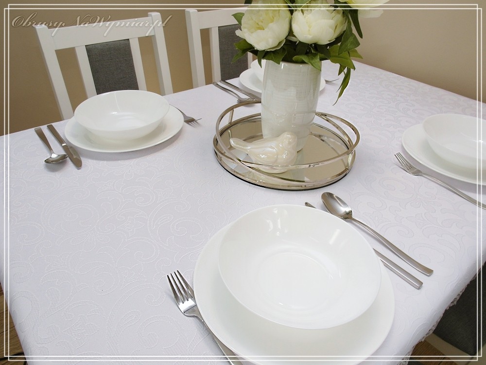 Obrus plamoodporny ELEGANT kolor biały