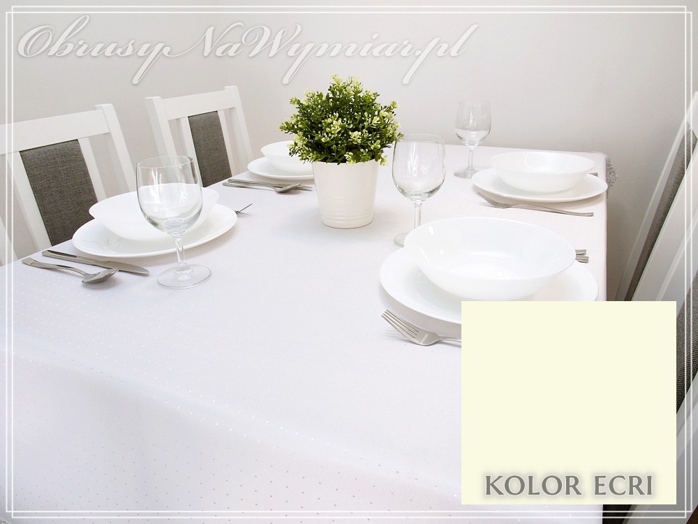 Obrus plamoodporny (wzór KWADRACIKI) kolor biały Obrus plamoodporny (wzór KWADRACIKI) kolor biały