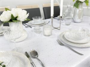 Obrus plamoodporny DE LUX DIAMENTY SREBRNE Z MANKIETEM