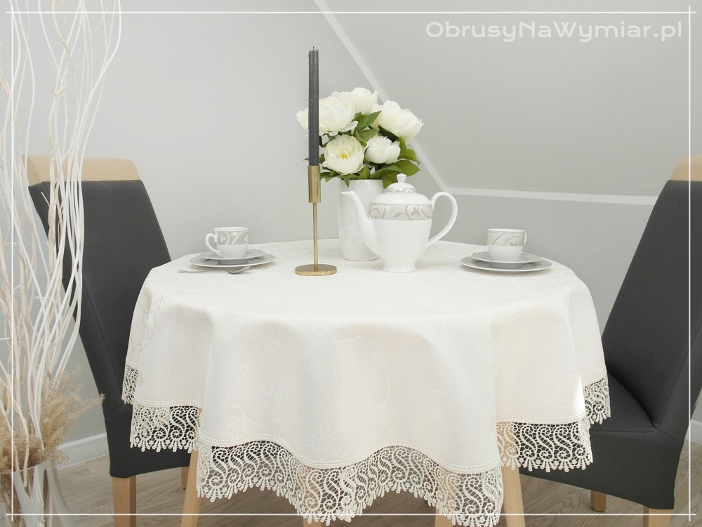 Obrus plamoodporny z gipiurą GUSTO kolor ecri
