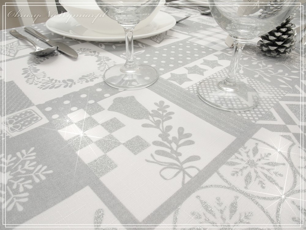 Obrus plamoodporny ŚWIĄTECZNY PATCHWORK