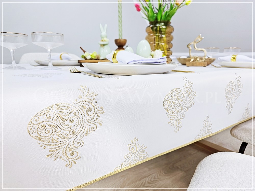 Obrus plamoodporny ROYAL EASTER ZŁOTY wykończony złotą lamówką