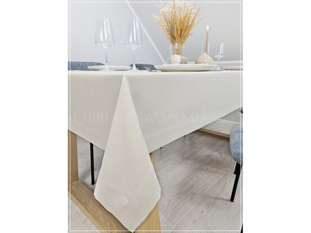 Obrus plamoodporny NATU DESIGN jasny ciepły beż
